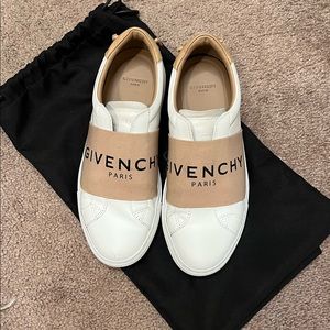 Givenchy white leather sneaker with nude logo band.